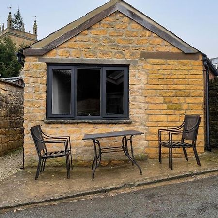 Chic Cotswold Tiny Home - Oddity House Blockley Luaran gambar