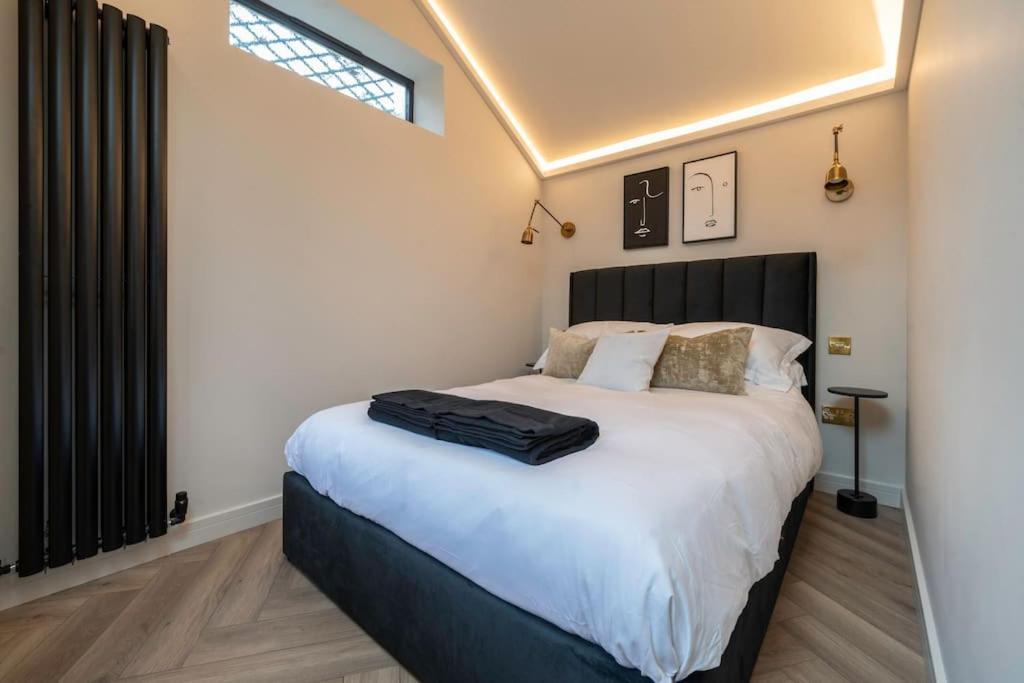 Chic Cotswold Tiny Home - Oddity House Blockley Luaran gambar
